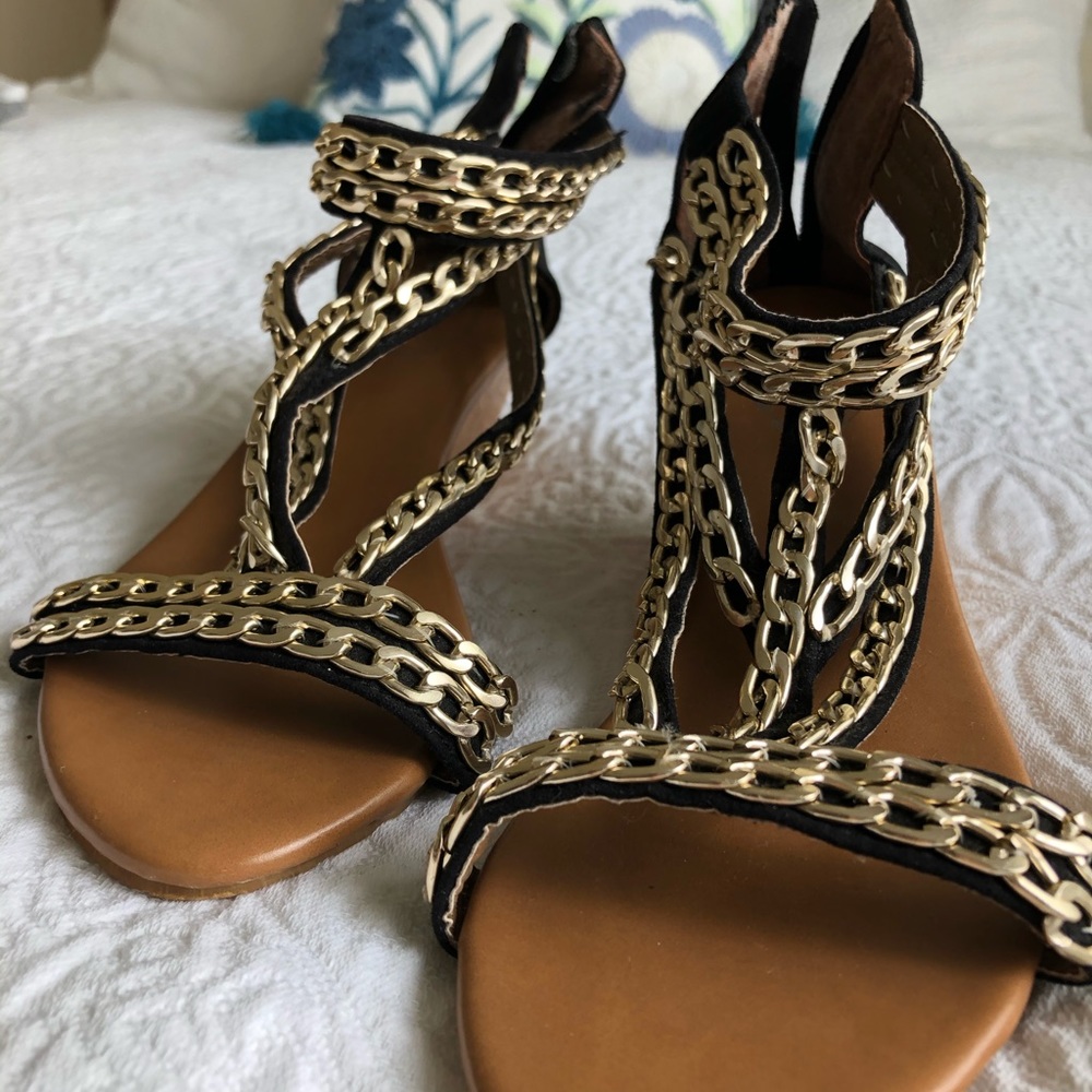 Gold Chain Wedges - Picture 2 of 3
